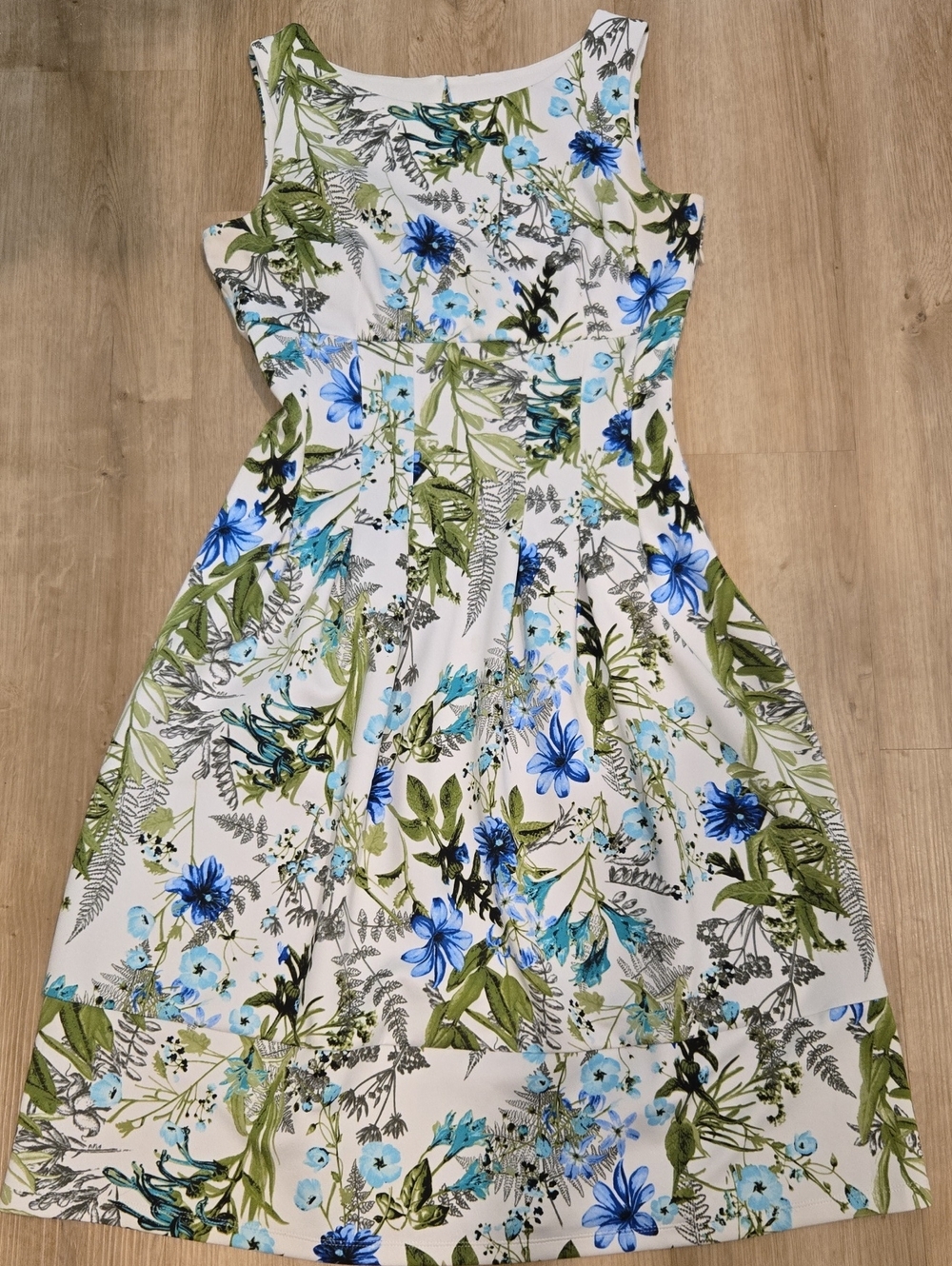 Enfocus Studio Sleeveless Midi Dress — Blue & Green on White